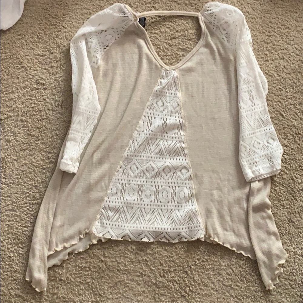 Top - Picture 2 of 2